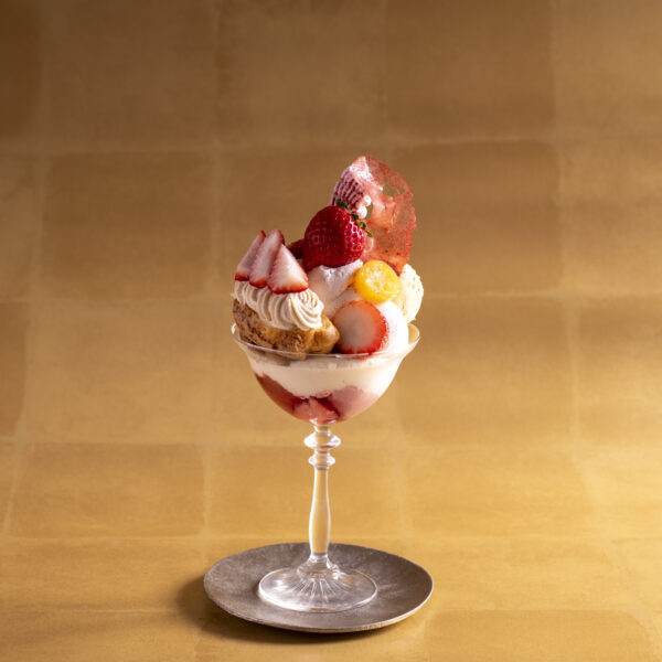 NOW 2026.1.7 〈苺パフェ”極み”〉